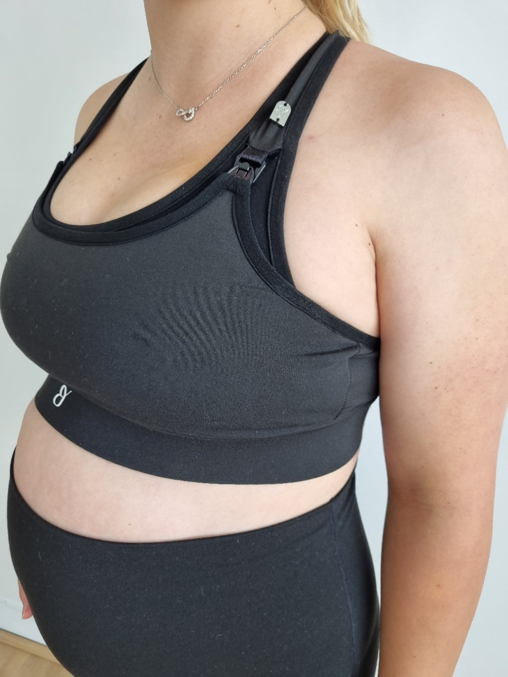 Midnight Black Breastfeeding Crop